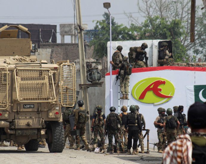 pakistani-forces-kill-23-fighters-in-wave-of-afghan-border-raids