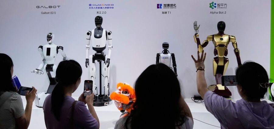 nvidia-earnings-clear-lofty-hurdle-set-by-analysts-amid-fears-about-an-ai-bubble