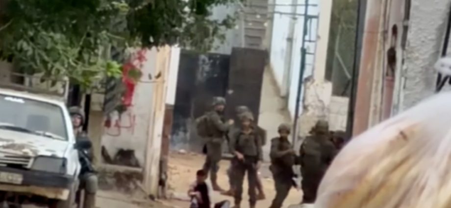 video-shows-palestinian-child-after-shooting-by-israeli-forces