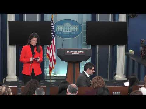 live:-white-house-briefing-with-karoline-leavitt