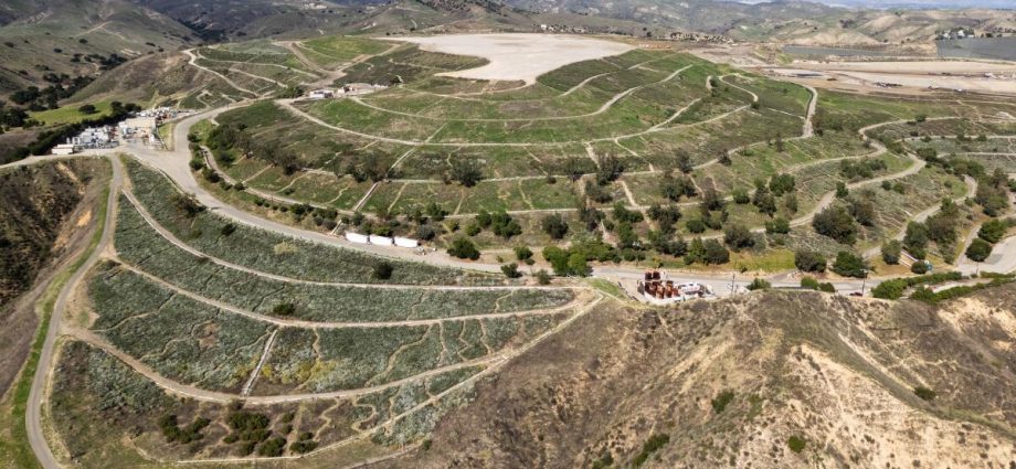 california-regulators-approve-rules-to-curb-methane-leaks-and-prevent-fires-at-landfills