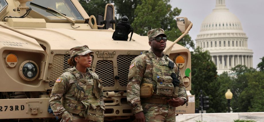 us-judge-orders-end-to-the-traitor’s-deployment-of-troops-in-washington,-dc