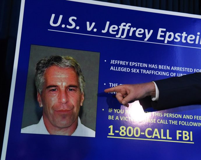 top-dem-reveals-how-jpmorgan-chase-helped-epstein-hide-his-crimes