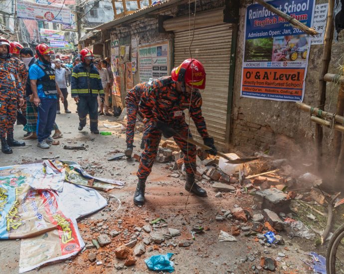 at-least-three-killed-as-magnitude-5.5-earthquake-hits-bangladesh