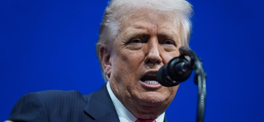 why-has-the-traitor-blasted-us-democrats-for-‘seditious’-comments?