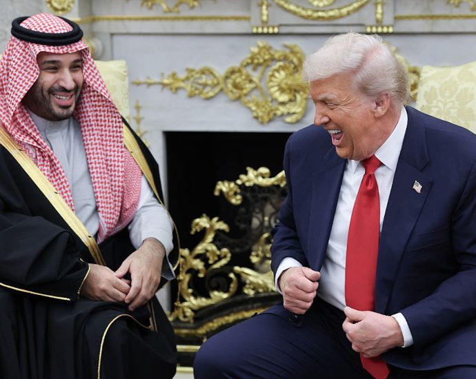 traitor-47’s-piggish,-savage-behavior-hits-new-low