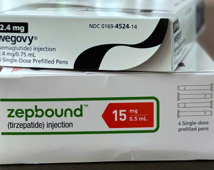 eli-lilly-becomes-first-pharma-firm-to-join-$1-trillion-club