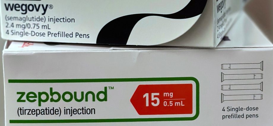 eli-lilly-becomes-first-pharma-firm-to-join-$1-trillion-club