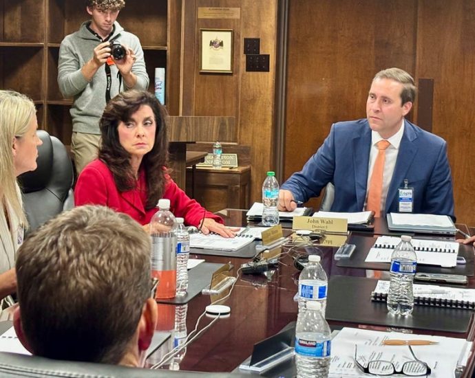 board-votes-to-remove-books-about-being-transgender-from-youth-areas-of-all-alabama-public-libraries