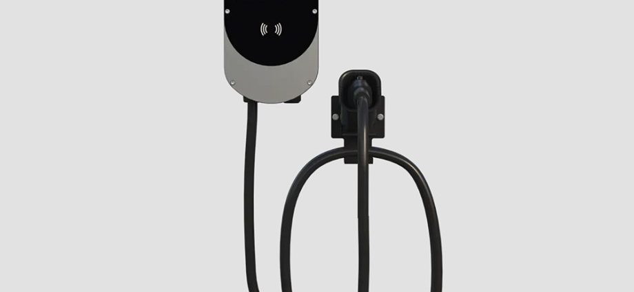 blink-charging’s-new-shasta-level-2-ev-chargers-are-designed-for-fleet-and-multifamily-markets