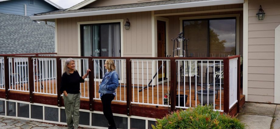 this-community-is-getting-a-disaster-makeover.-insurance-bills-are-still-rising