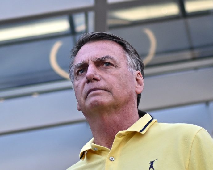 brazil’s-bolsonaro-arrested-days-before-start-of-27-year-prison-sentence