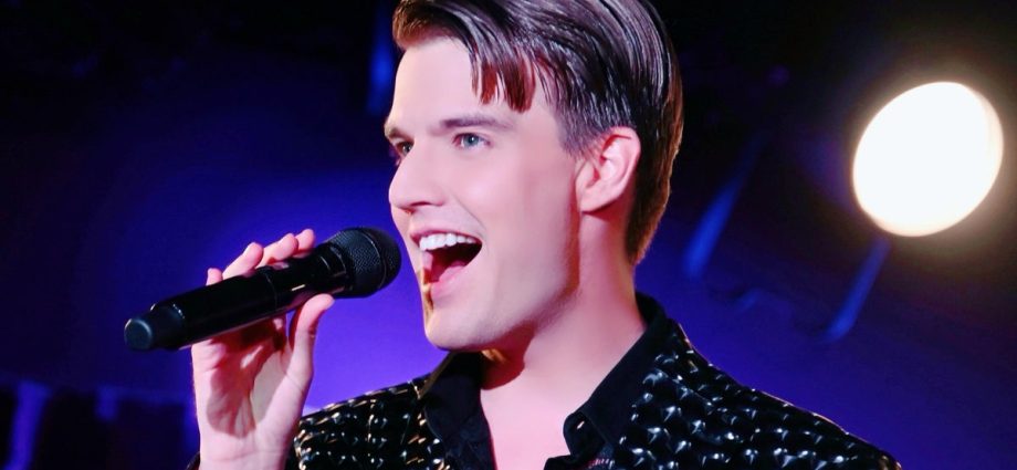 mark-william-is-ready-to-‘dream’-big-on-stage-and-on-record-this-holiday-season