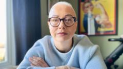 non-smoker-diagnosed-with-lung-cancer-at-37-demands-‘urgent-action’