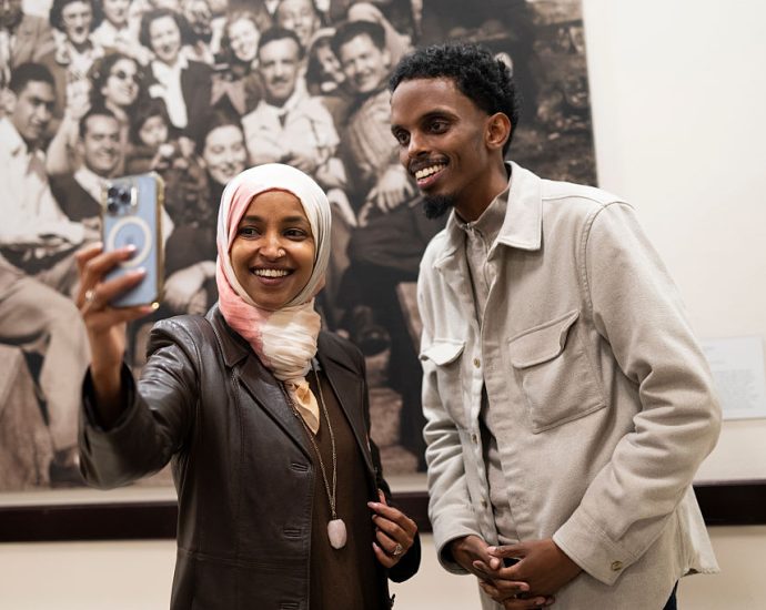 the-traitor-wants-to-cancel-tps-protection-for-minnesota’s-somalian-refugees