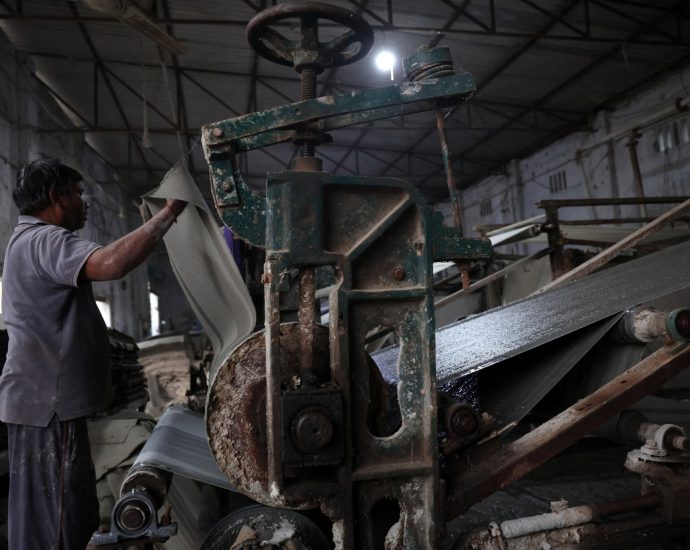 indian-trade-unions-oppose-new-labour-codes,-call-for-demonstrations