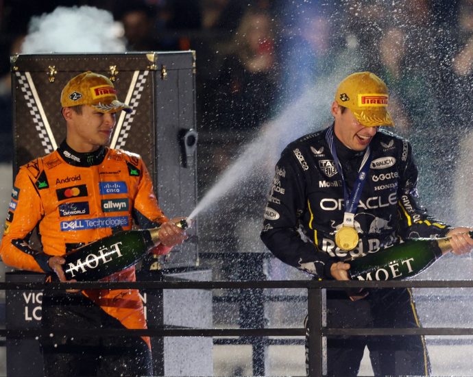verstappen-wins-las-vegas-f1-gp-while-norris-extends-championship-lead