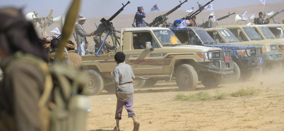 houthi-court-sentences-17-to-death-accused-of-spying-for-israel,-west