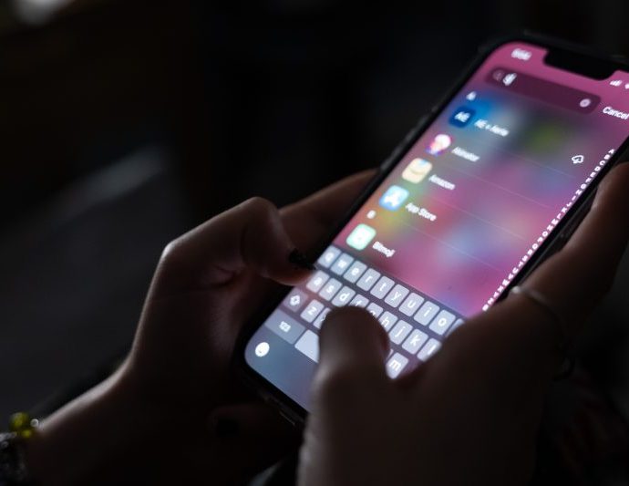 tiktok,-instagram-causes-real-brain-rot,-study-finds