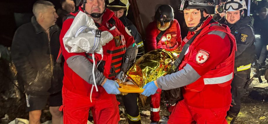 russia-ukraine-war:-list-of-key-events,-day-1,369