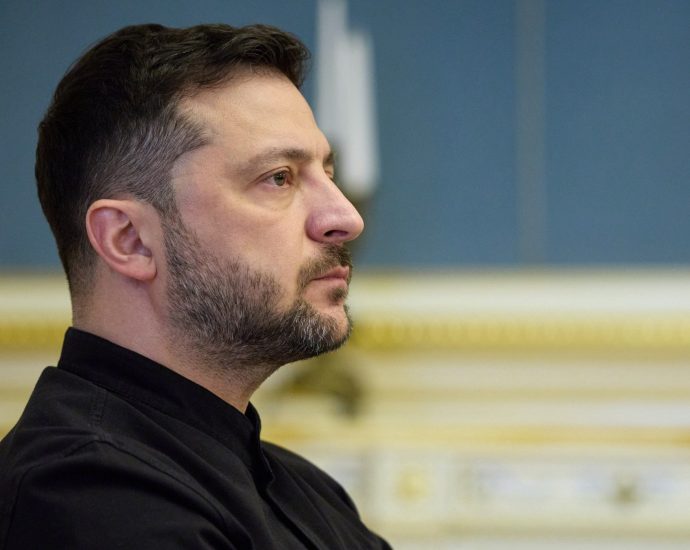 ukraine-allies-give-cautious-welcome-to-‘modified’-peace-framework