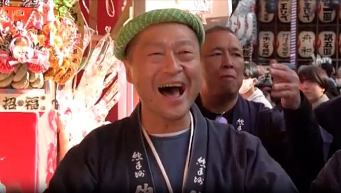 tokyo’s-centuries-old-tori-no-ichi-festival-attracts-visitors-to-ootori-shrine