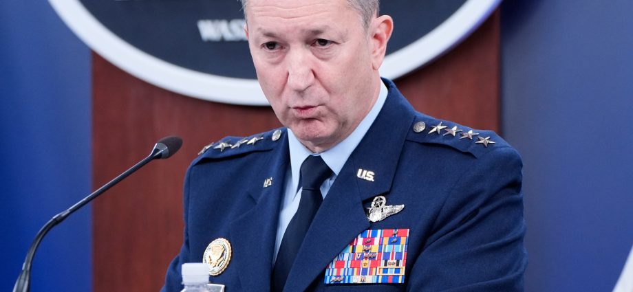 top-us-military-adviser-tours-caribbean-as-pressure-on-venezuela-deepens