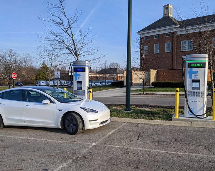 chargepoint-wins-sourcewell-contract-to-provide-ev-charging-infrastructure-for-public-sector-agencies