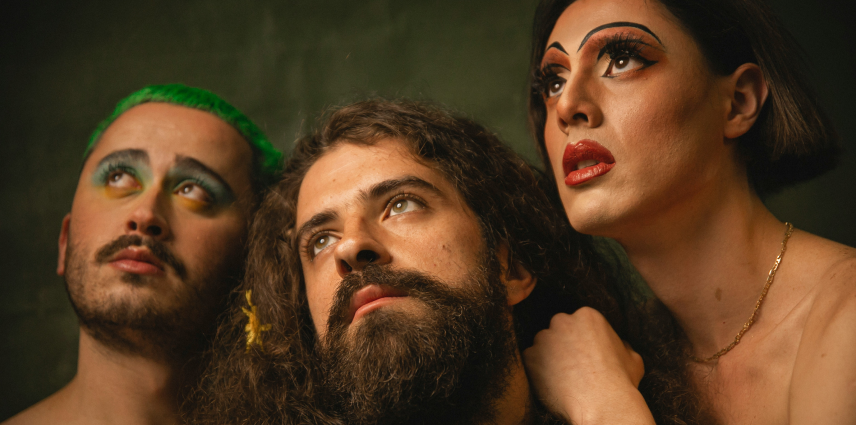 the-art-of-the-throuple-pitch:-taimi’s-guide-to-finding-your-third