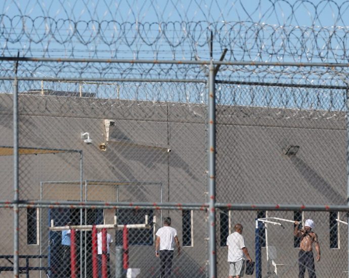 house-democrats-sound-alarm-about-number-of-deaths-in-ice-detention