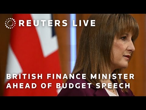 live:-british-finance-minister-unveils-the-‘red-box’-ahead-of-budget-speech