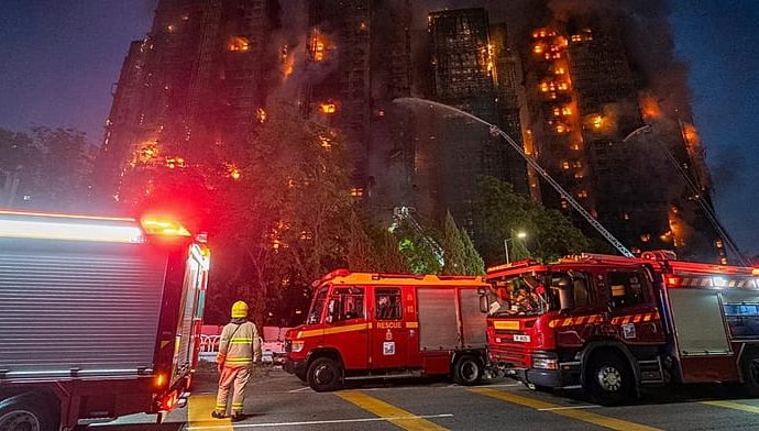 thirteen-dead-as-blaze-engulfs-hong-kong-residential-complex