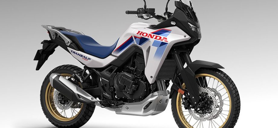 honda-debuts-its-first-electric-motorcycle