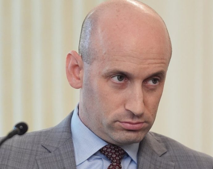 stephen-miller’s-thanksgiving-thanks-has-critics-scratching-their-heads