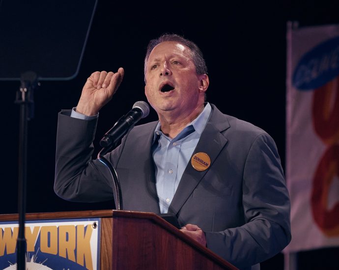 nyc-moves-to-drop-major-asset-managers-in-climate-driven-pension-fund-shakeup