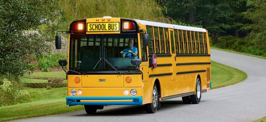 thomas-built-buses-launches-its-first-electric-type-d-school-bus