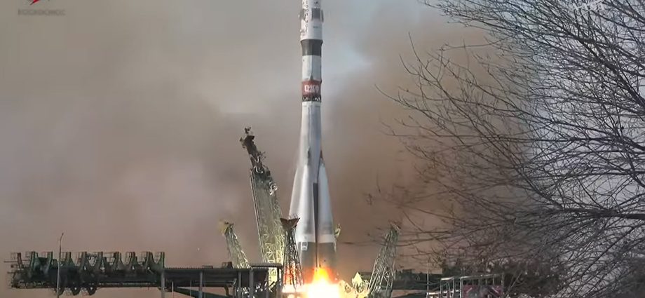 trio-aboard-soyuz-launches-to-station-for-docking-today