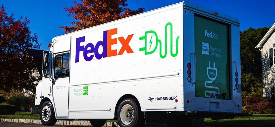 electric-truck-maker-harbinger-raises-$160-million-in-funding,-sells-53-trucks-to-fedex