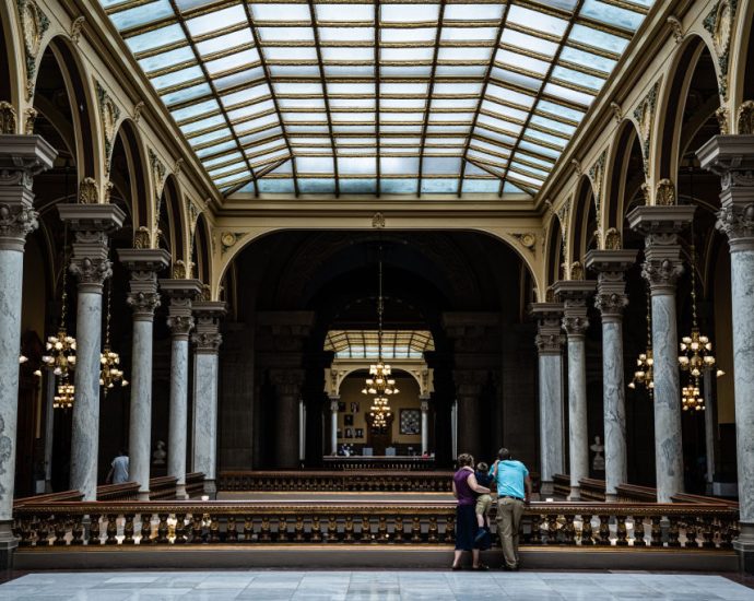 Indiana state lawmakers will convene on redistricting in December