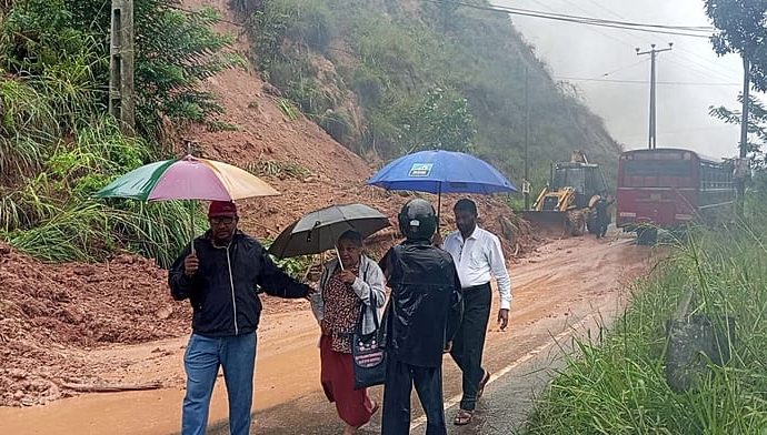 offices-and-schools-closed-in-sri-lanka-as-the-island-nation-grapples-with-floods-and-landslides