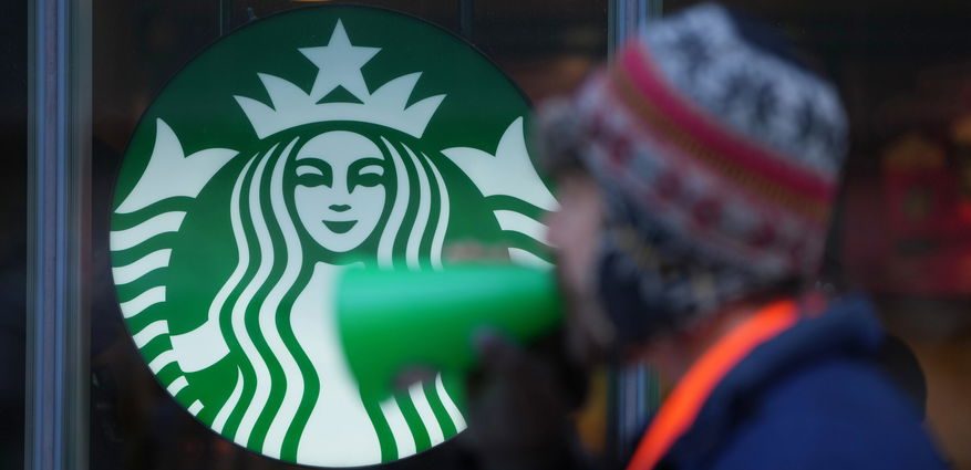 why-starbucks-sucks-now