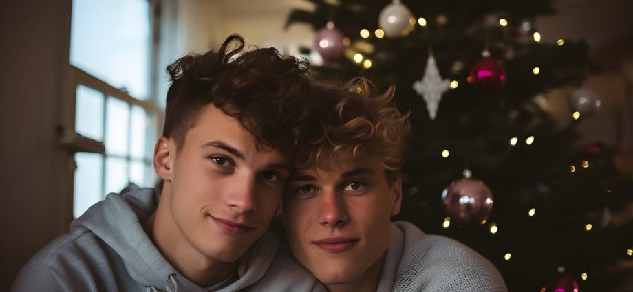 11-queer-and-queer-friendly-christmas-destinations-in-the-us.