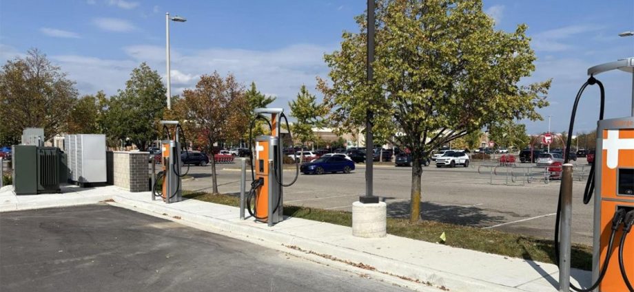 dabaja-brothers-and-chargepoint-aim-to-eliminate-ev-fast-charging-deserts-in-metro-detroit