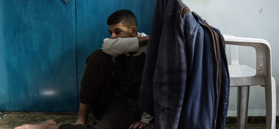 israeli-forces-injure-hundreds-of-palestinians-in-raids-on-tubas,-west-bank