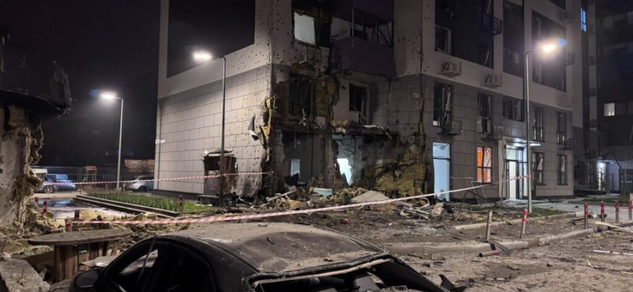 ukraine-hit-by-600-drones-and-36-missiles-overnight:-3-killed,-dozens-injured-across-multiple-regions