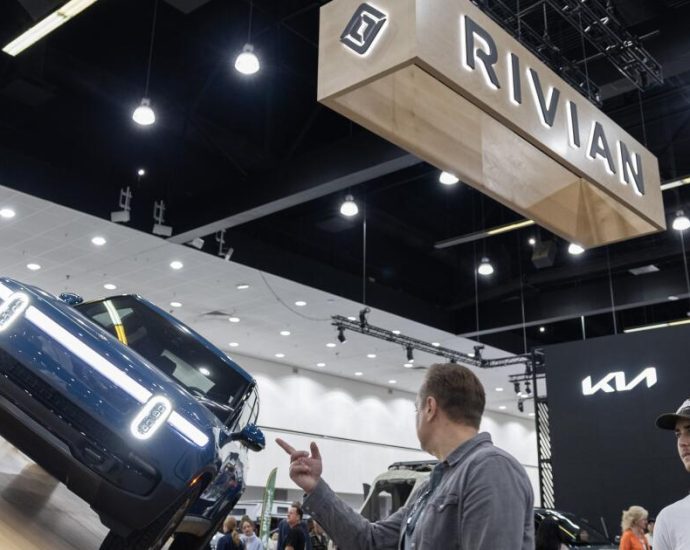 the-la-auto-show-ends-this-weekend.-here-are-new-evs-you-can-buy-today