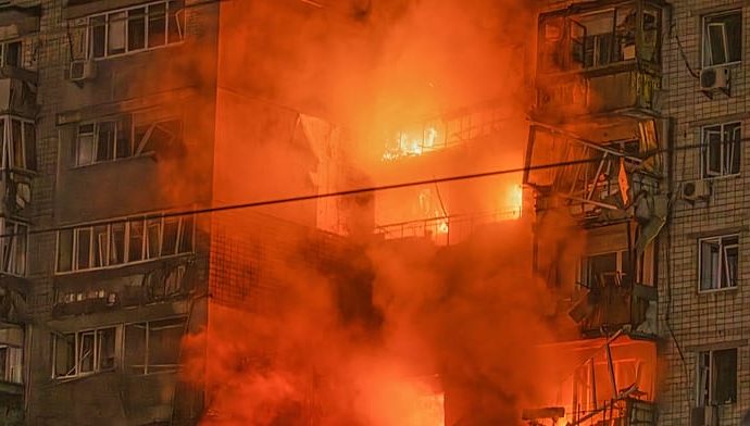 at-least-one-killed-and-dozens-injured-in-russian-strikes-on-ukraine