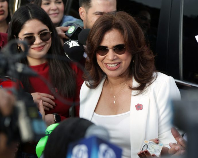 polls-open-in-honduras-presidential-election-marked-by-fraud-accusations