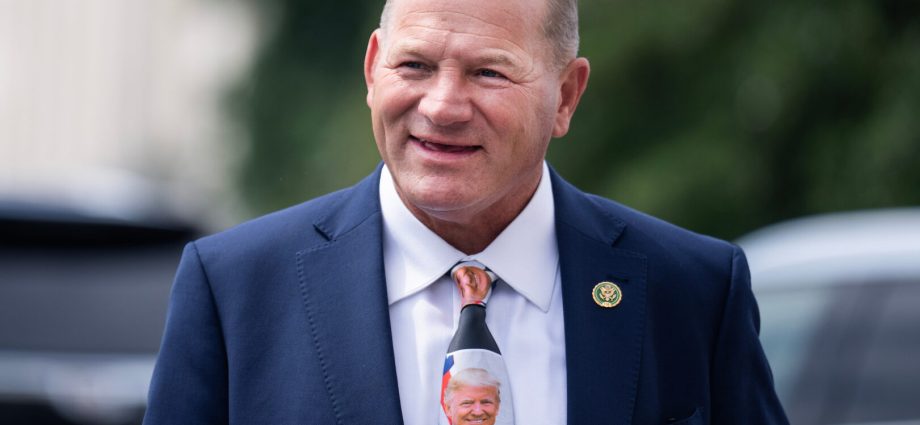 Nehls announces retirement; his twin will seek the seat