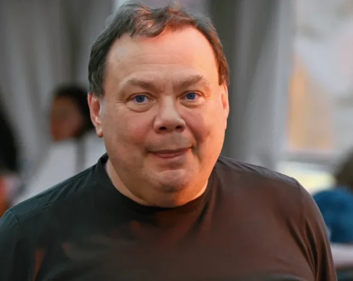 russian-oligarch-found-legal-weapon-to-kill-western-sanctions-—-and-a-former-uk-pm’s-wife-is-on-his-team